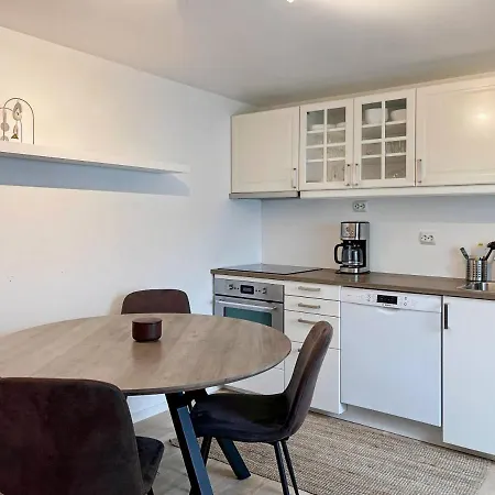 Appartement Central 2 Bedroom Near Sea