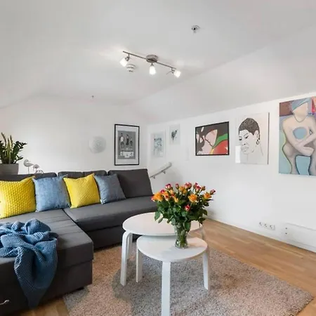 Appartement Central 2 Bedroom Near Sea