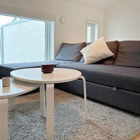 Central 2 Bedroom Near Sea Appartement