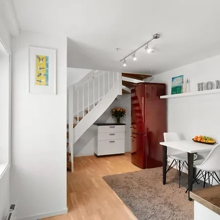 Central 2 Bedroom Near Sea Appartement